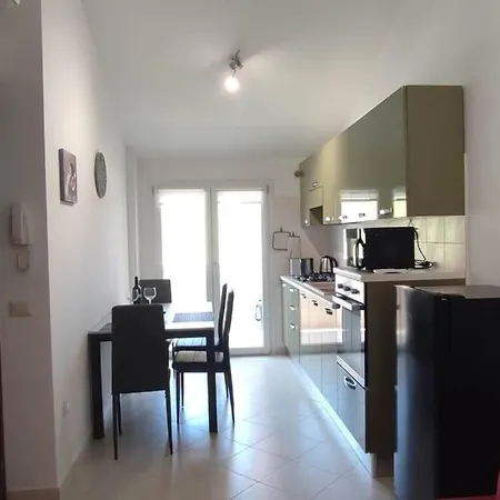 Sabrina, Apartment Decimomannu